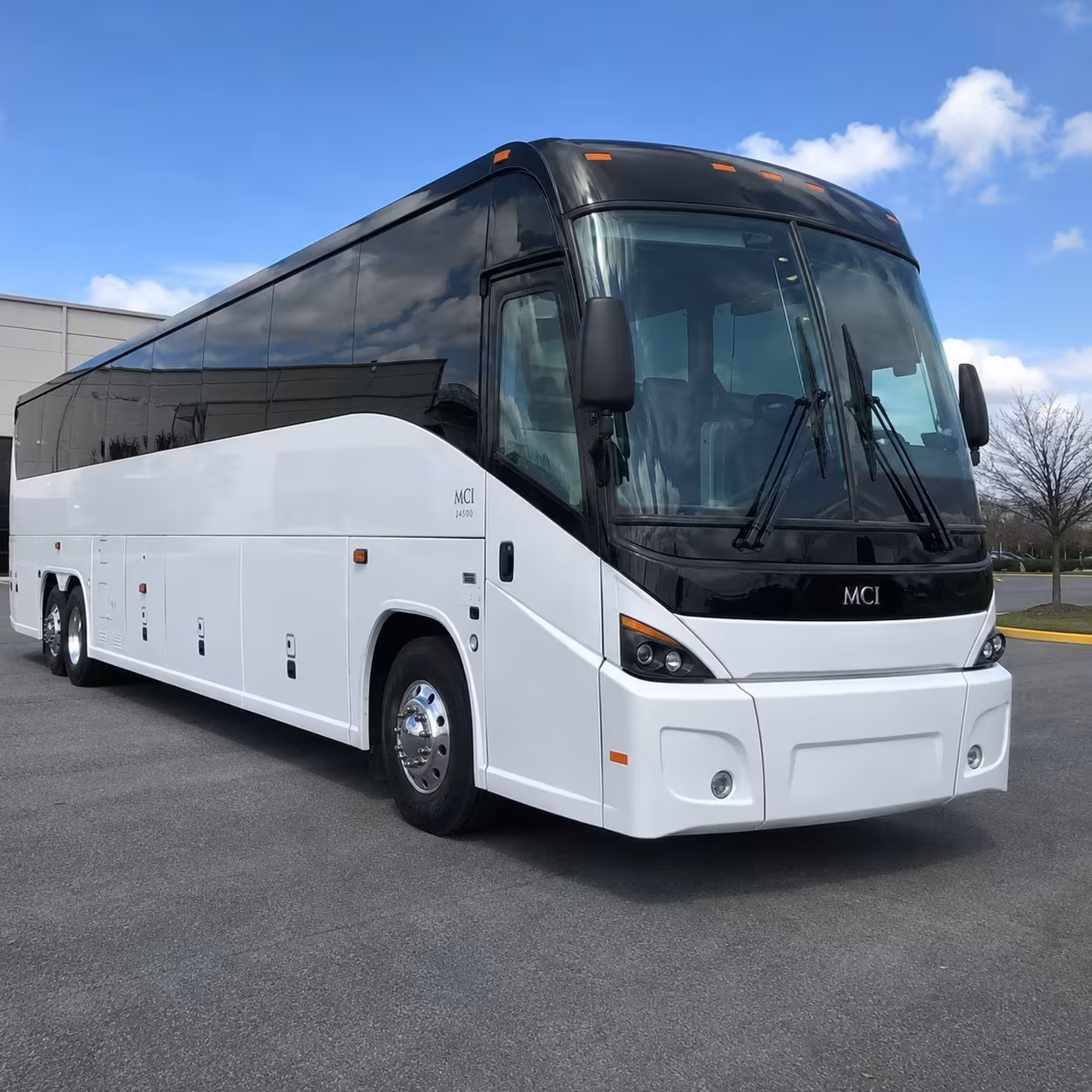 daily commuter bus rentals for franklin office parks