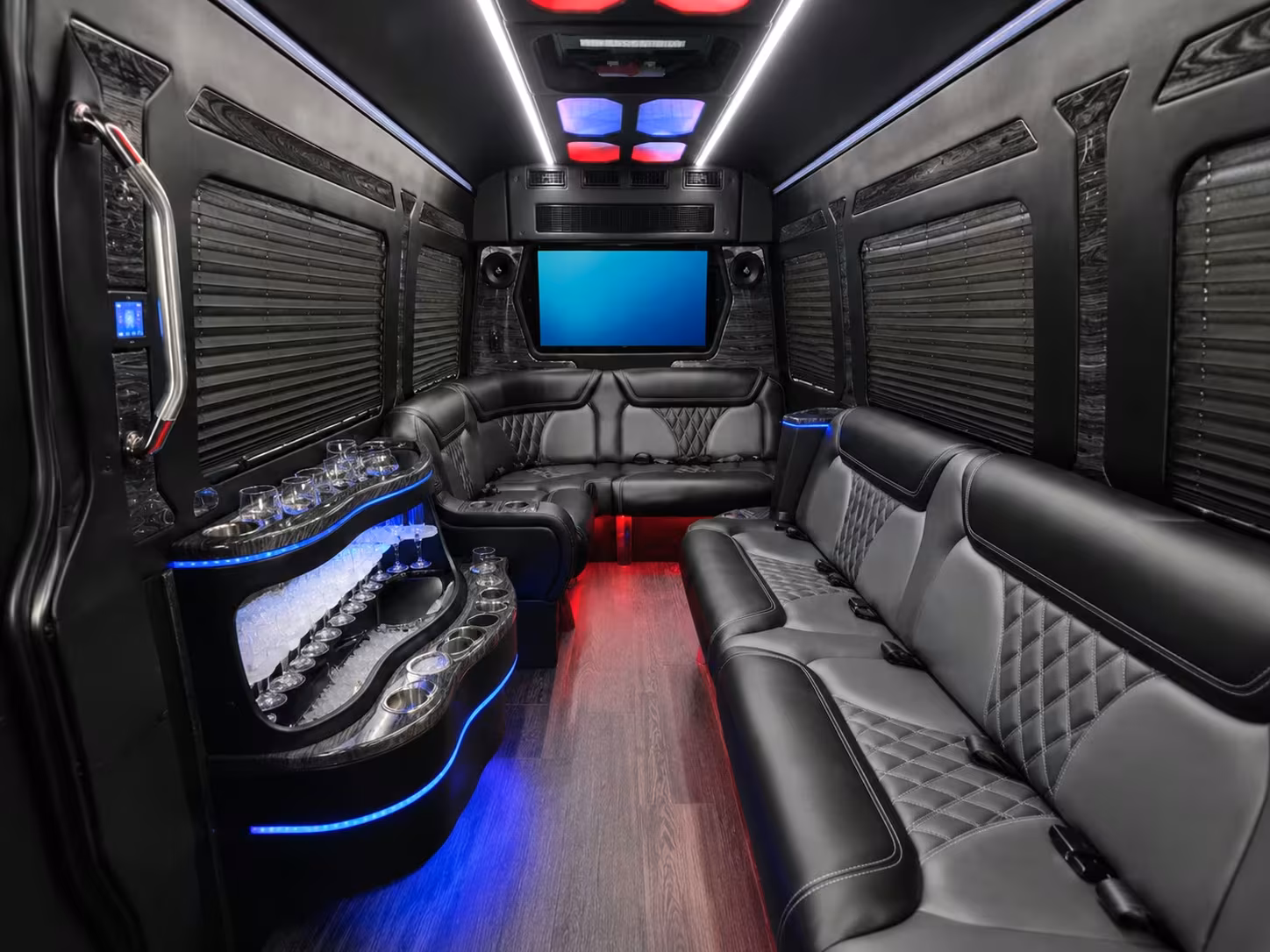 franklin group transportation to horse shows and race weekends