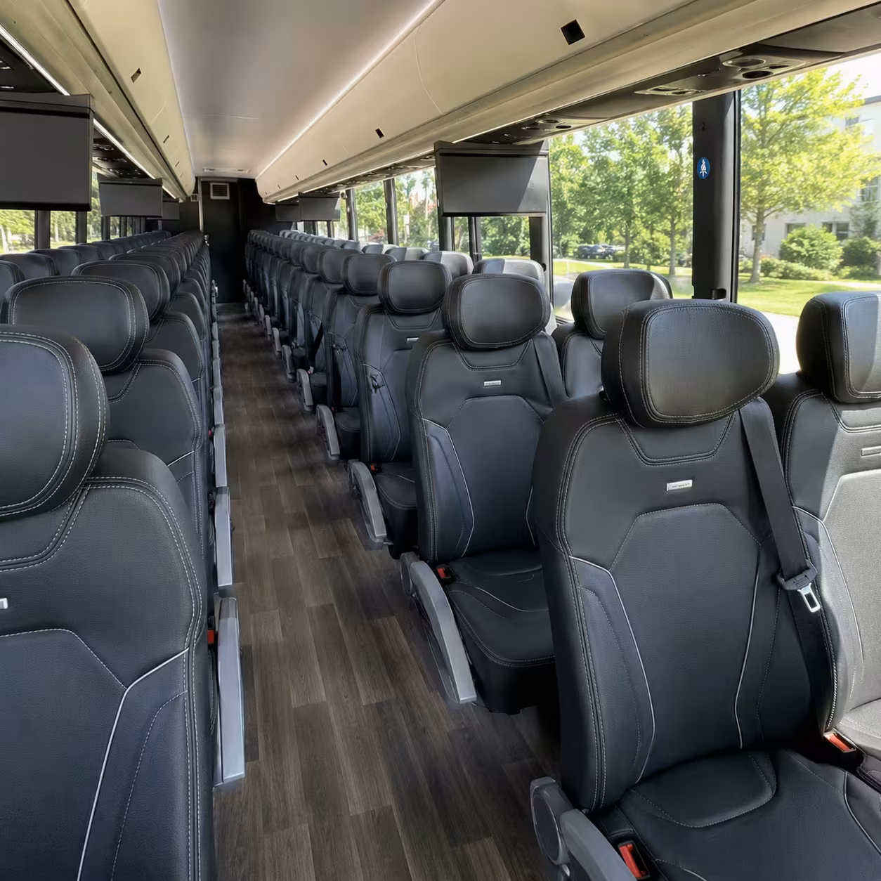 long distance franklin charter bus rentals for mission teams